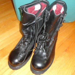 New! Black Knight boots Vibram soles lace up men's size 12 leather upper